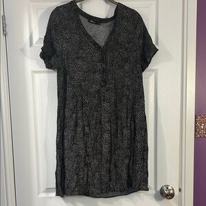 Reitmans Black and Cream Patterned Dress